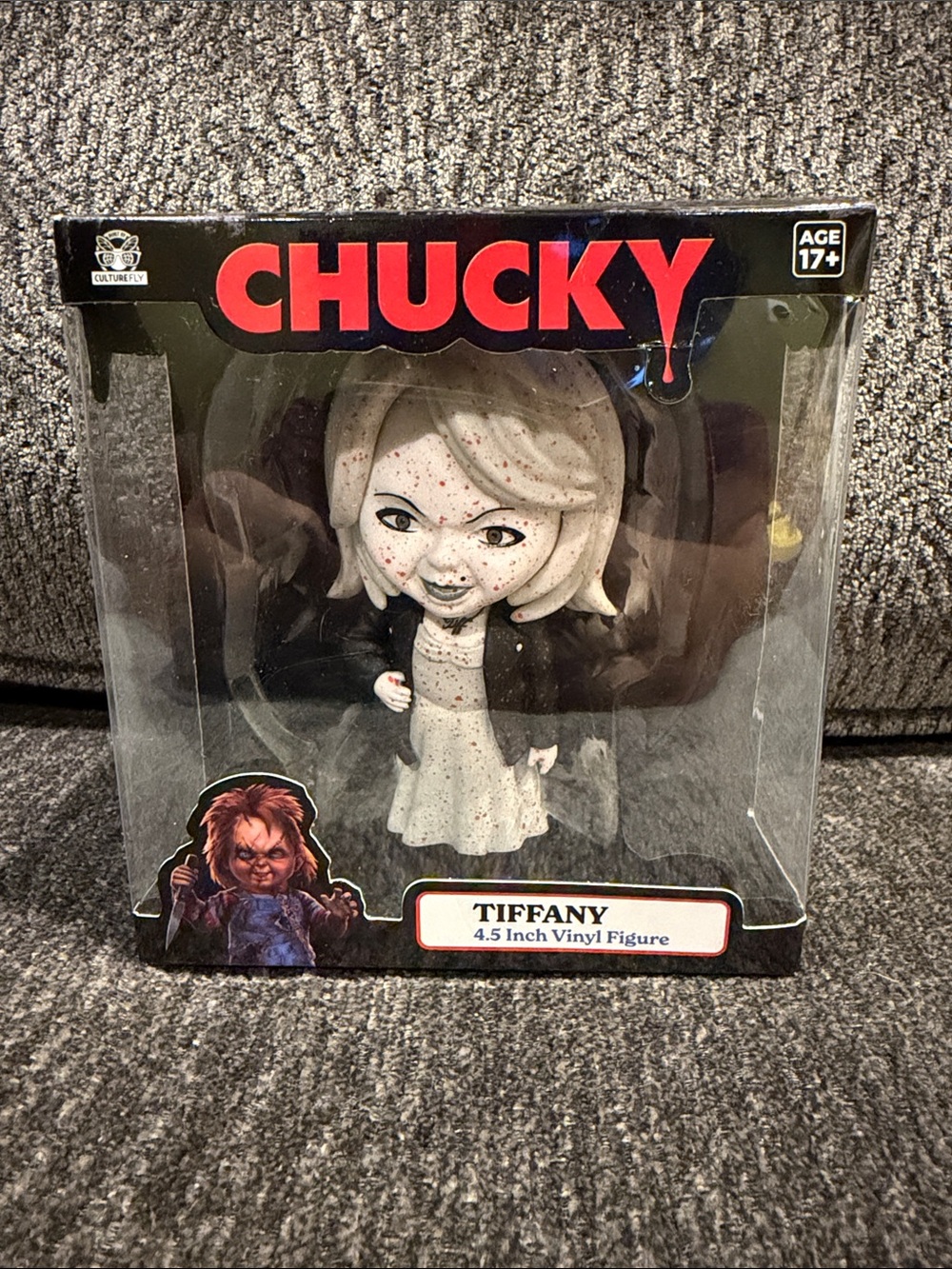 Chucky & Tiffany 4.5-Inch Vinyl Figures - Picture 8 of 9
